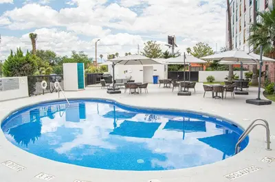Piscina en o cerca de Hampton by Hilton Saltillo Zona Aeropuerto