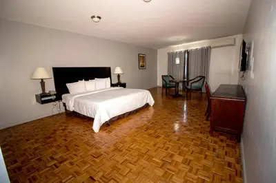 Una televisión o centro de entretenimiento en Hotel Posada Tierra Blanca