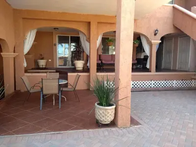 Un balcón o terraza de Confortable y acogedor Departamento por UACH II