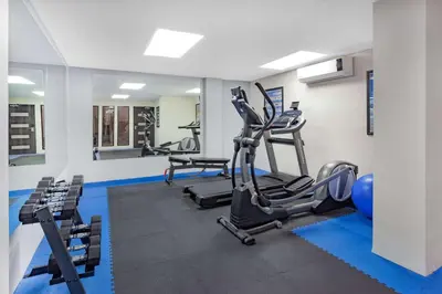 Gimnasio o instalaciones de fitness de Days Inn by Wyndham Piedras Negras
