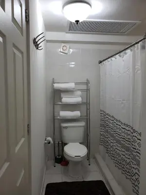 Un baño de Condo Costa Bonita Beach & Resort