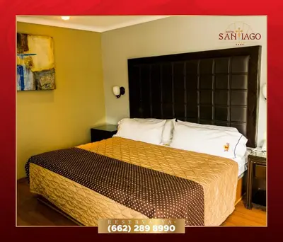Cama o camas de una habitación en Hotel Santiago Plaza