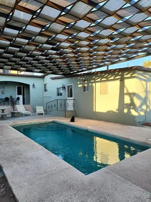 Piscina en o cerca de Almejas B