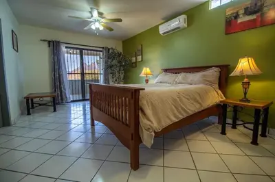 Cama o camas de una habitación en Casa 12-1 - Beautiful Mountain Views (Newly Renovated - Pictures To Come!)