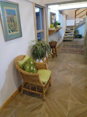 Plano de Hermosa y cálida casa tipo cabaña