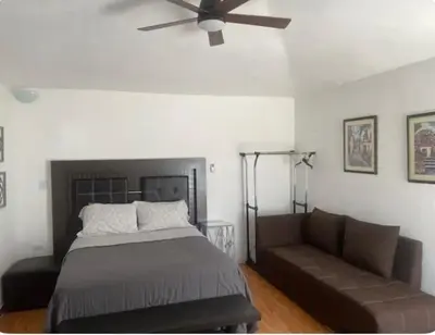 Cama o camas de una habitación en Bonito apartamento Wifi alta, Minisplit