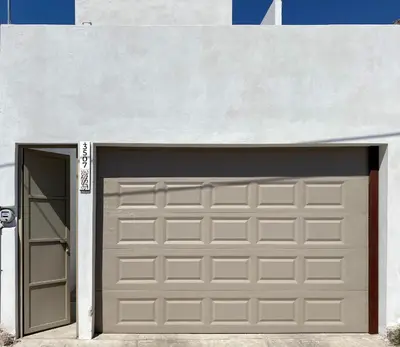 Plano de Casa nueva recien equipada y completa.