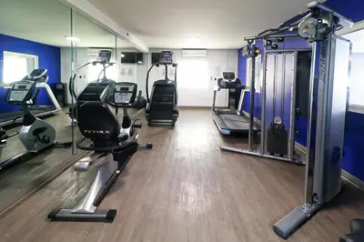 Gimnasio o instalaciones de fitness de Holiday Inn Express Piedras Negras by IHG