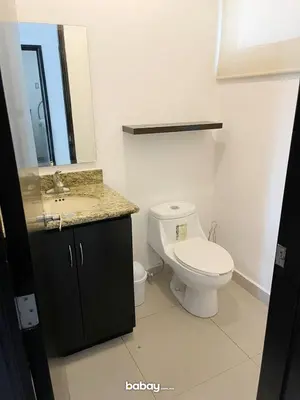 Un baño de Departamento Isla Marina Mazatlán con alberca