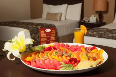 Comida en o cerca de este hotel