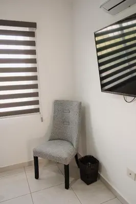 Zona de estar de Amplio, hermoso, cómodo depa en Mazatlán