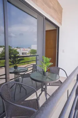 Un balcón o terraza de Hermoso departamento con alberca, a 10 minutos de la playa!!!