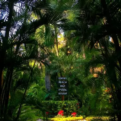 Villas El Rancho Green Resort