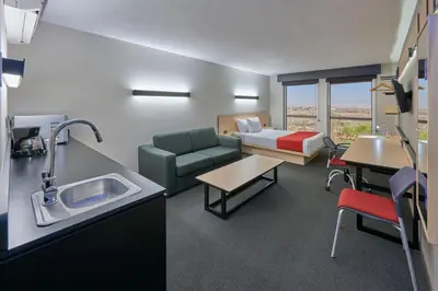 Una cocina o zona de cocina en City Express by Marriott Cananea