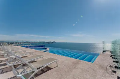 Piscina en o cerca de Vista a la Laguna y Amenidades Unicas