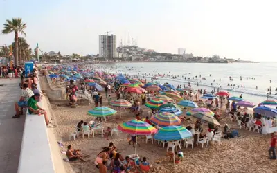 Playa de o cerca de este apartamento