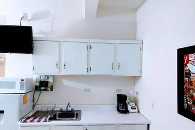 Una cocina o zona de cocina en Departamento 15 comodo y confortable , cerca del centro de gobierno , galerias mall, consulado , CAS , Pepsi