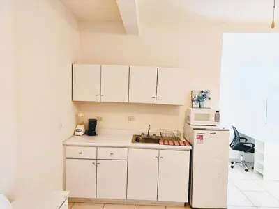Una cocina o zona de cocina en Departamento 14 comodo y centrico , cerca del vado del rio y de la zona comercial de Hermosillo