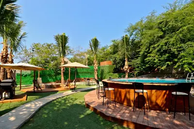 Piscina en o cerca de Palm Valley Cabins