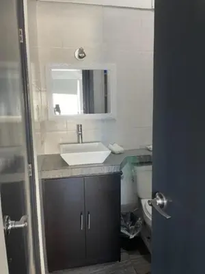 Un baño de Condo playa cerritos con 2 albercas Mazatlan