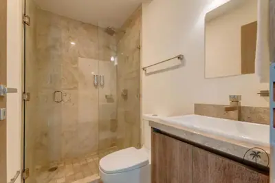 Un baño de Dpto 2 hab Vista al Mar & Amenidades