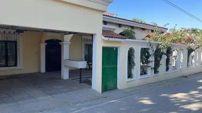 Edificio en el que se encuentra el apartamento