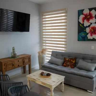 2br/2ba Condo 1 block to ocean! - Unit 3