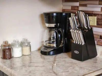 Utensilios para hacer té y café en Departamento en planta baja en centro de Cananea