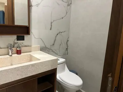 Un baño de Depa a unas calles de la playa by G P S rentas