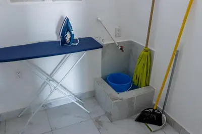 Plano de Hermoso departamento a 5 min de Zona Dorada