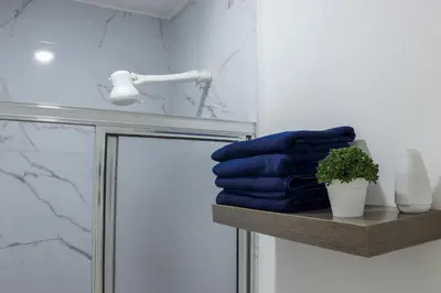 Plano de Hermoso departamento a 5 min de Zona Dorada