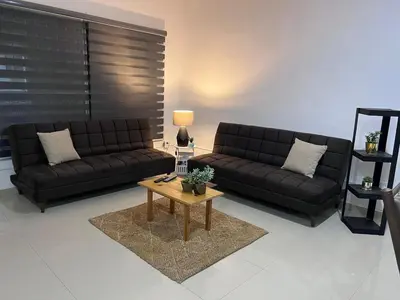 Zona de estar de TWO bedroom apartment 101
