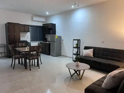 Una cocina o zona de cocina en Departamento 102